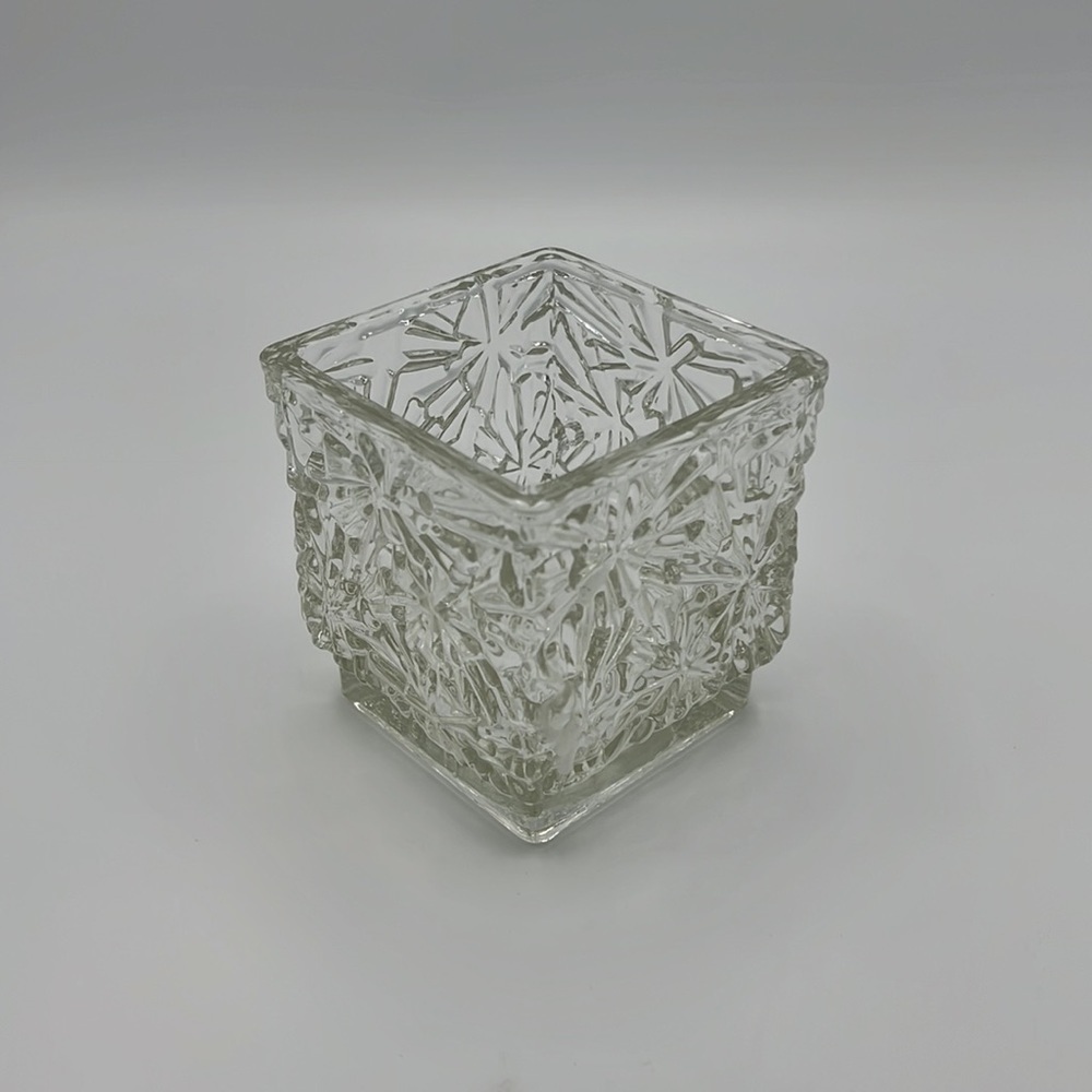 AVON CLEAR GLASS CANDLE HOLDER